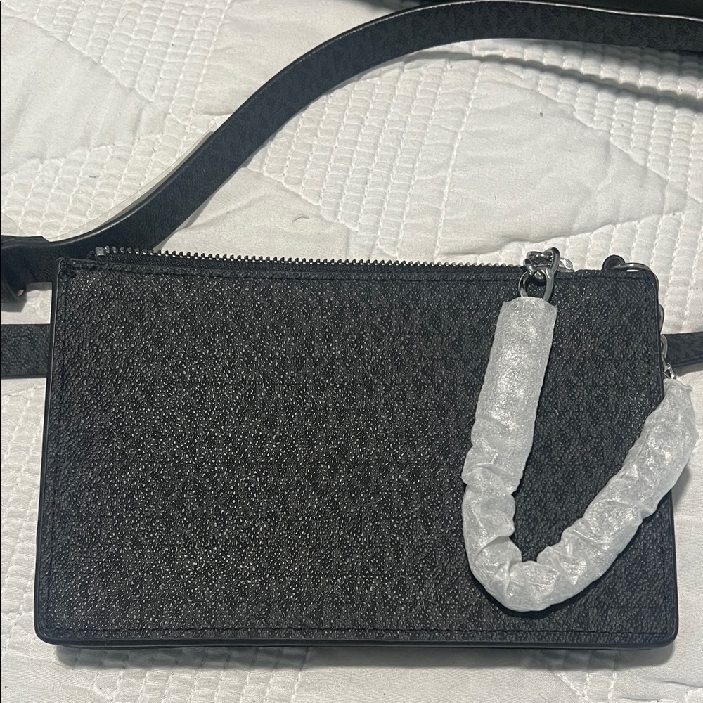 Elegant Black Women's Bag Michael Kors